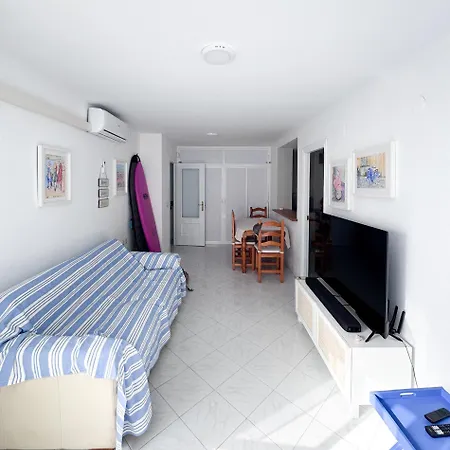 Beachfront In Primera Linea De Playa קוניל דה לה פרונטרה